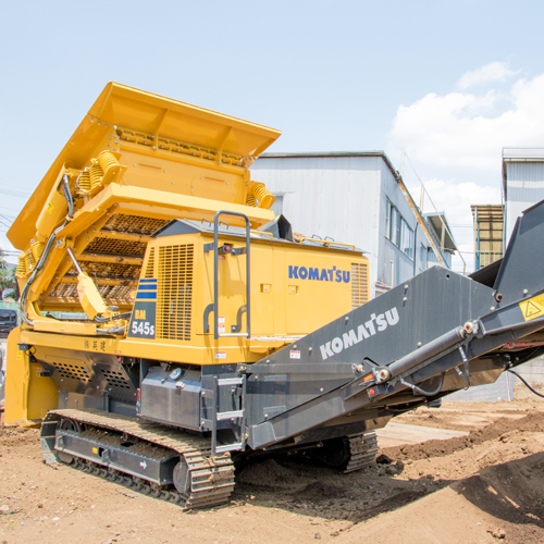 自走式スクリーン(KOMATSU BM545S)